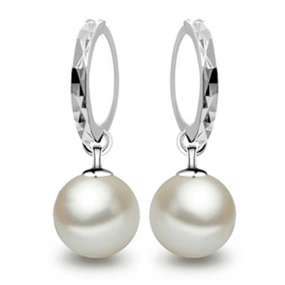 ✨Circle Earrings Freshwater Pearl and Silver Hoop